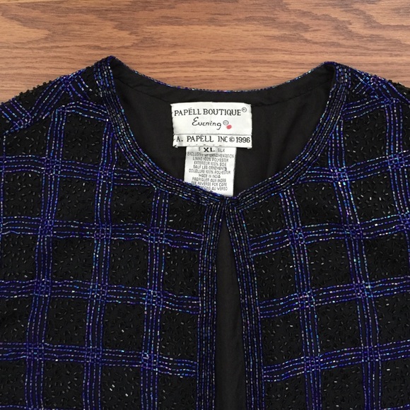 Papéll Boutique • Vintage Beaded Silk Jacket - Picture 3 of 8